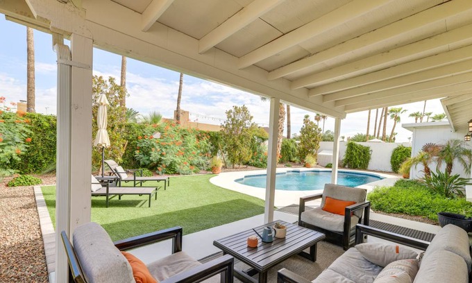 Paradise Valley Village House | 176 m² House ∙ 3 bedrooms ∙ 7 guests