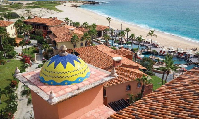 Cabo San Lucas Resort | 177 m² Resort ∙ 4 bedrooms ∙ 127 guests