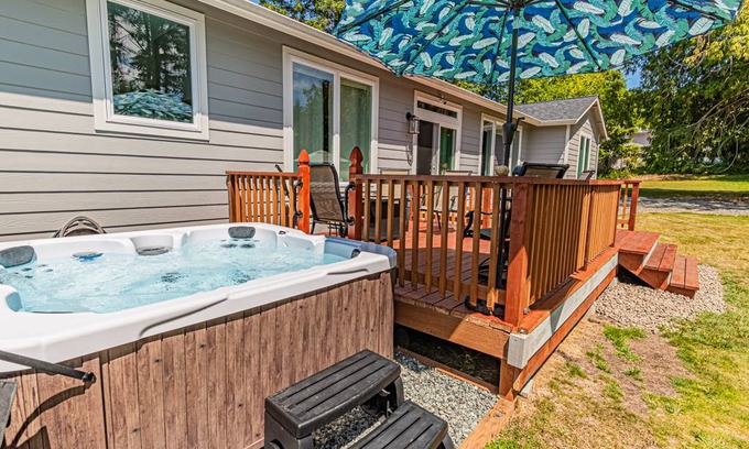 Rockaway Beach House | 189 m² House ∙ 3 bedrooms ∙ 8 guests