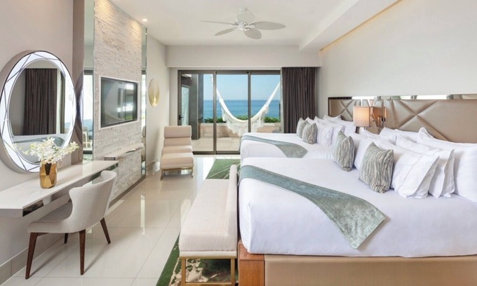 El Tezal Condo | 2 bed 3 bath condo in Cabo San Lucas - All inclusive available at extra price