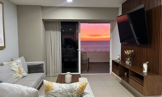Mazatlan Apartment | 2-bedroom apartment with ocean view with AC, fitness room, WiFi pool playground