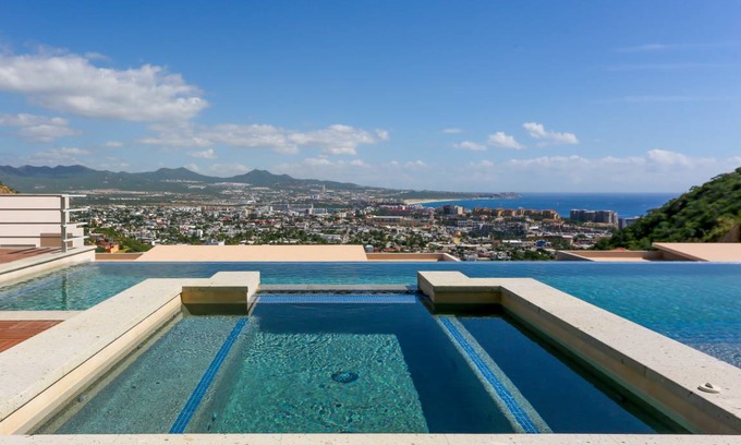 Pedregal Apartment | 204 m² Apartment ∙ 3 bedrooms ∙ 6 guests