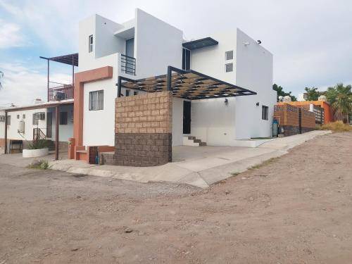 San Carlos House | 215 m² House ∙ 3 bedrooms ∙ 12 guests