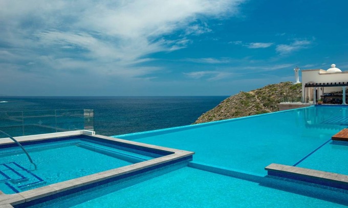 El Rosarito House | 219 m² House ∙ 2 bedrooms ∙ 6 guests