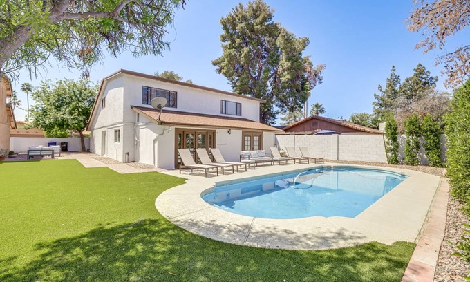 The Lakes House | 250 m² House ∙ 4 bedrooms ∙ 11 guests