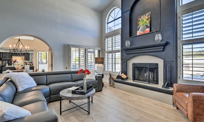 North Scottsdale House | 283 m² House ∙ 4 bedrooms ∙ 8 guests