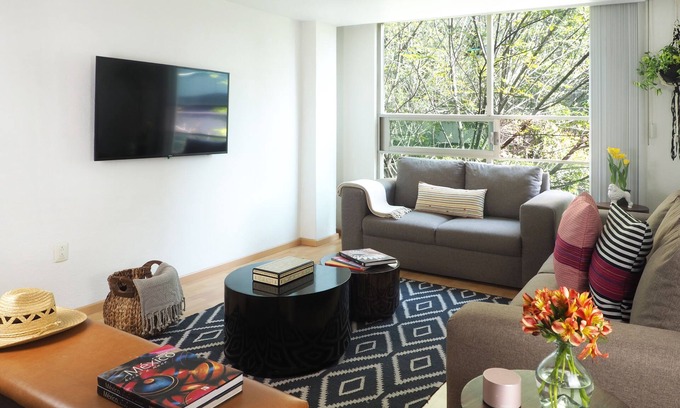 Zona Rosa Apartment | 3-Bedroom Apartment with Balcony - Terrace & Gym