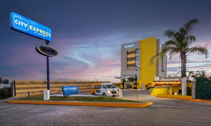 Minerales Hotel | 30 m² Hotel ∙ 127 guests