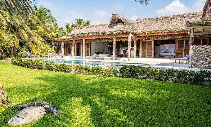 Barra de Colotepec Villa | 3000 m² Villa ∙ 6 bedrooms ∙ 17 guests