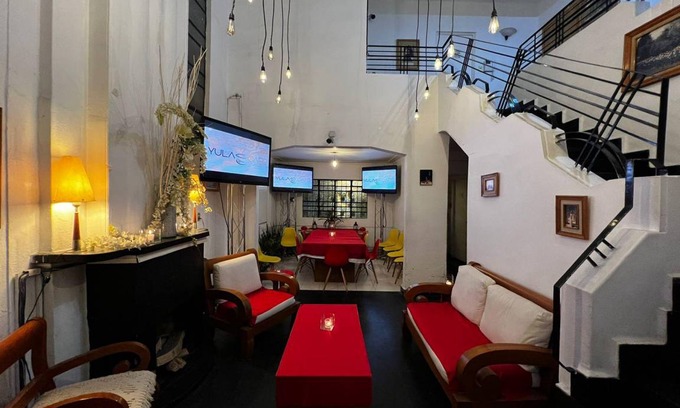 Hipodromo Bed & Breakfast | 34 m² Bed and breakfast ∙ 4 bedrooms ∙ 10 guests