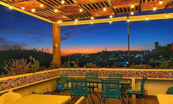 De La Presa Apartment | 3535 m² Serviced apartment ∙ 127 guests