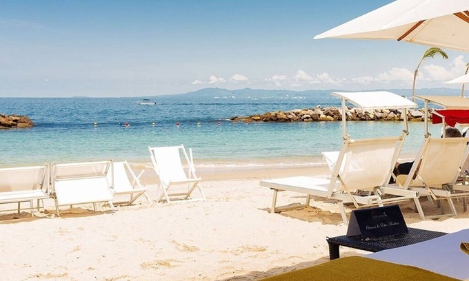 South Shore Hotel Area Villa | 3BR Luxe Oceanfront Villa on Beach, Puerto Vallarta