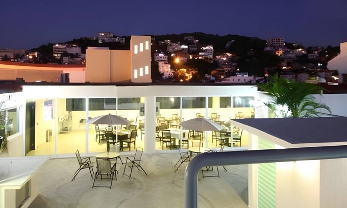 Colonia 5 de Diciembre Hotel | 55 m² Hotel ∙ 127 guests