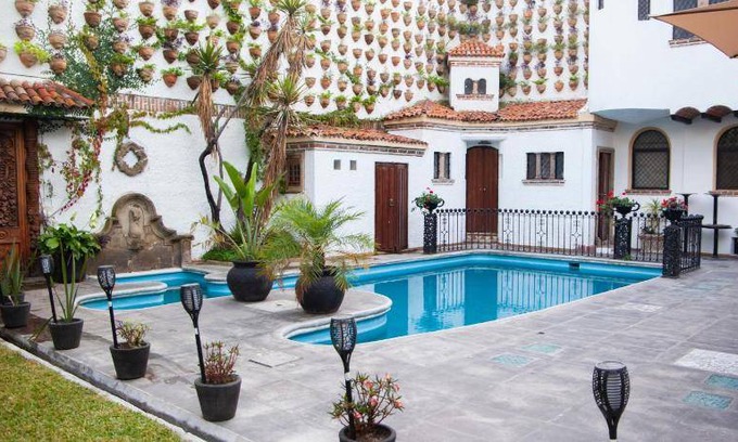 Chapalita Hotel | 60 m² Hotel ∙ 127 guests