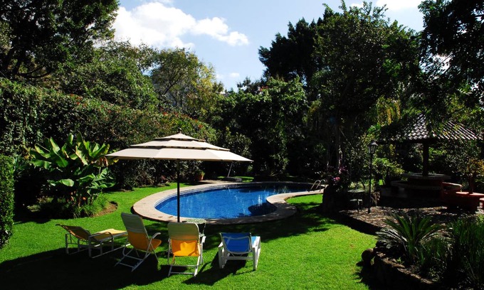 Malinalco House | 6000 m² House ∙ 4 bedrooms ∙ 9 guests