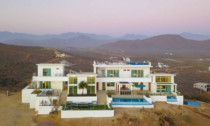 El Pescadero Villa | 650 m² Villa ∙ 6 bedrooms ∙ 16 guests