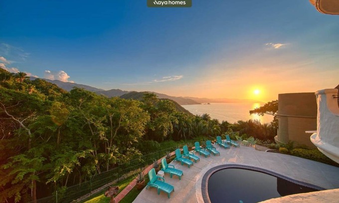 Conchas Chinas Villa | 700 m² Villa ∙ 3 bedrooms ∙ 6 guests