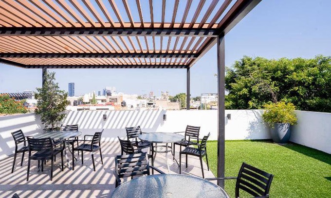 Americana Apartment | 80 m² Apartment ∙ 2 bedrooms ∙ 7 guests