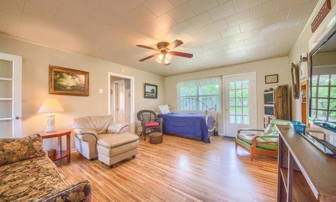 New Braunfels House | 84 m² House ∙ 1 bedroom ∙ 10 guests