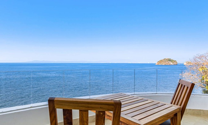 Mismaloya Condo | 88 m² Condo ∙ 1 bedroom ∙ 4 guests
