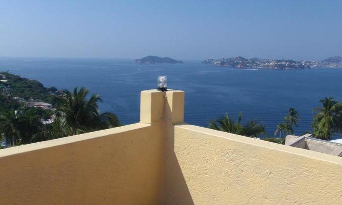 Unta Bruja Villa | ACAPULCO VILLA CON HERMOSA VISTA