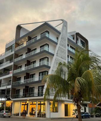 Zazil-ha Apartment | Alizee Tower
