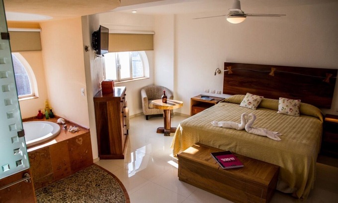 Puerto Vallarta Apartment | Andales Suites 104 (Romantic Zone)