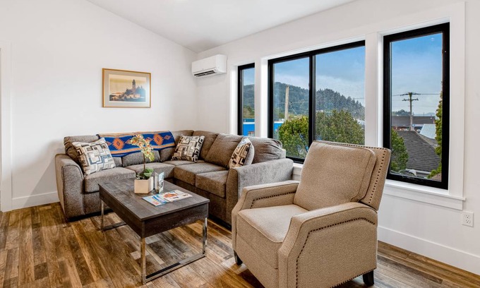 Garibaldi Apartment | Apartment ∙ 2 bedrooms ∙ 4 guests