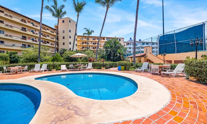 Marina Vallarta Apartment | Apartment ∙ 2 bedrooms ∙ 4 guests