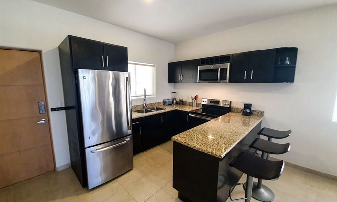 El Tezal Apartment | Bahia del Mar - Walking to the beach
