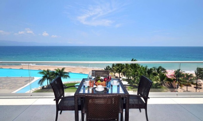 North Hotel Zone Apartment | Beachfront condo with amazing views