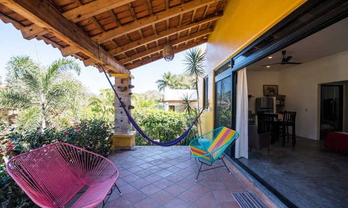 San Francisco House | Beautiful Cozy House in the Jungle