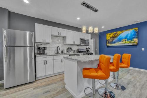 Tremont House | Beautiful Tremont Jewel in Central Cleveland location