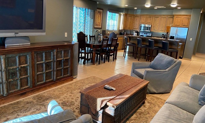 Sandy Beach Condo | Bella Sirena