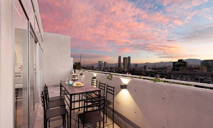 Anahuac Apartment | BEST VIEW in Polanco, FAST WIFI & private terrace