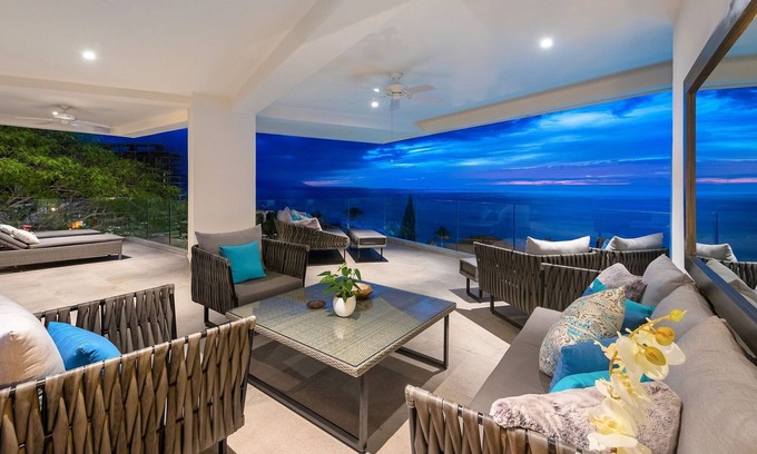 Romantic Zone Condo | Brand new luxury condo with breathtaking views, superior location and amenities