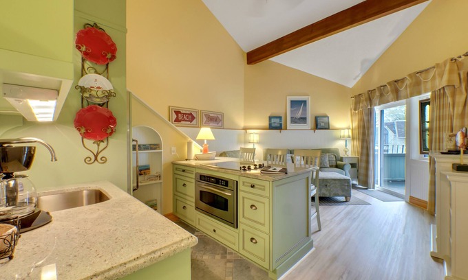 Charlevoix Condo | Bridge View | Cottage Feel | Downtown Charlevoix | Indoor/Outdoor Pool