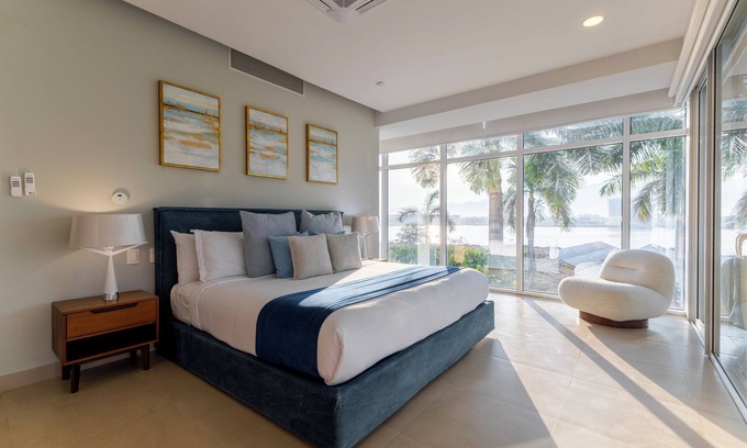 Marina Vallarta Condo | Capitalia - Tres Mares Beachfront Oasis