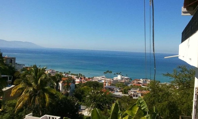 Colonia 5 de Diciembre House | CASA DELICIA Ocean View Studio apartment for 2. Close to Downtown and El Malecon