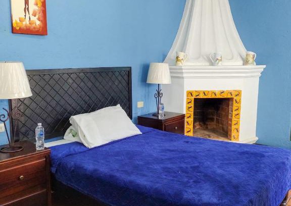San Miguel de Allende Apartment | Casa Metztli casa lunas