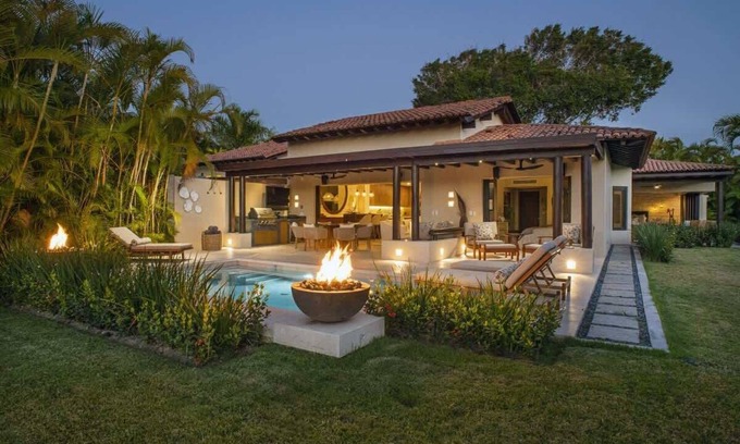 Emiliano Zapata House | Casa Santuario - Newly Remodeled Villa with Staff