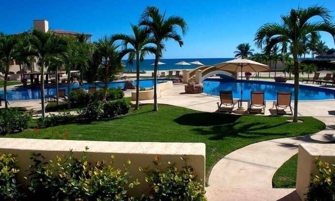 Zona Hotelera Condo | COME to the best spot in Mexico! Celebrate Labor Day In beautiful Los Cabos!