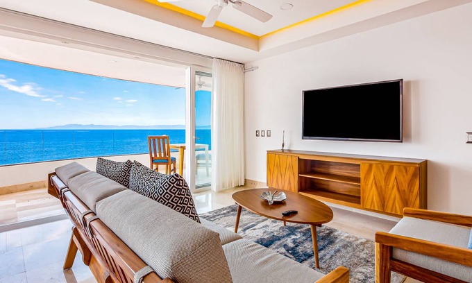 Mismaloya Condo | Condo ∙ 1 bedroom ∙ 2 guests