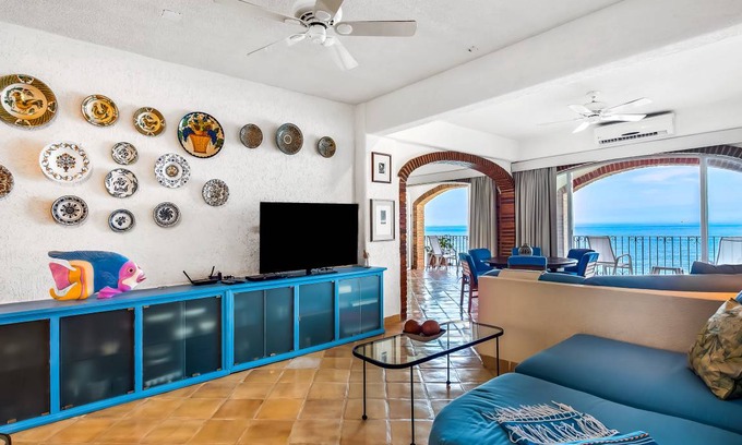 South Shore Hotel Area Condo | Condo ∙ 2 bedrooms ∙ 4 guests