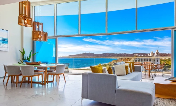 Flamingos Condo | Condo ∙ 3 bedrooms ∙ 6 guests