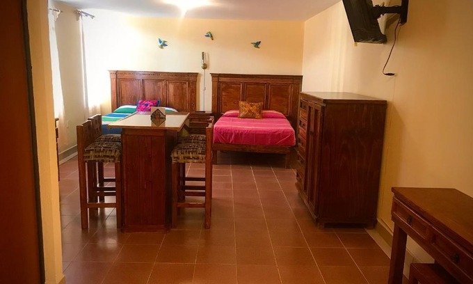 Zona Centro Hostel | Departamentos Suites Centro