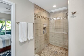Palm Springs Condo | DESERT PRINCESS 460 in Cathedral City