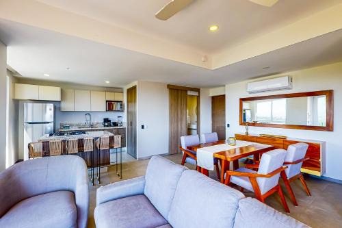 Puerto Vallarta Apartment | Duva 903
