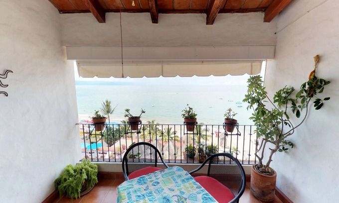 Amapas Condo | El Dorado 501 located on Los Muertos Beach 2BD Penthouse for rent in Los Muertos