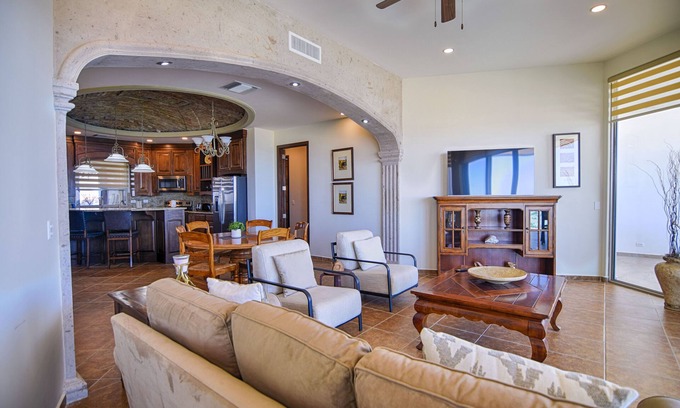 La Choya Condo | Esmeralda Beach Resort 3 Bedrooms Condo B 1101